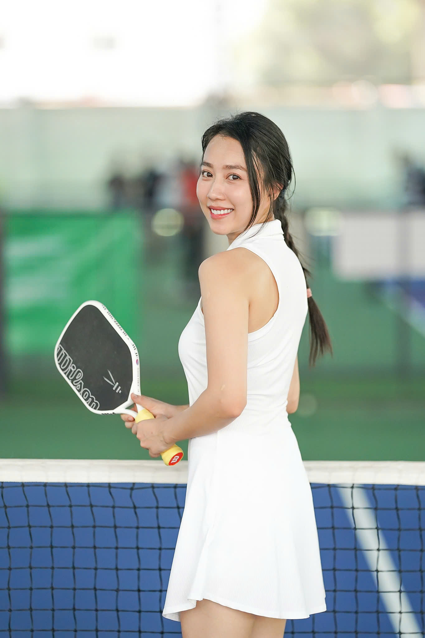 "Tôi rất vui và háo hức khi đến với Giải Pickleball Việt Nam - Cúp Hyundai Thành Công 2025, một giải đấu mang tầm vóc quốc gia, được tổ chức hoành tráng và chuyên nghiệp", diễn viên Huỳnh Hồng Loan hào hứng chia sẻ.