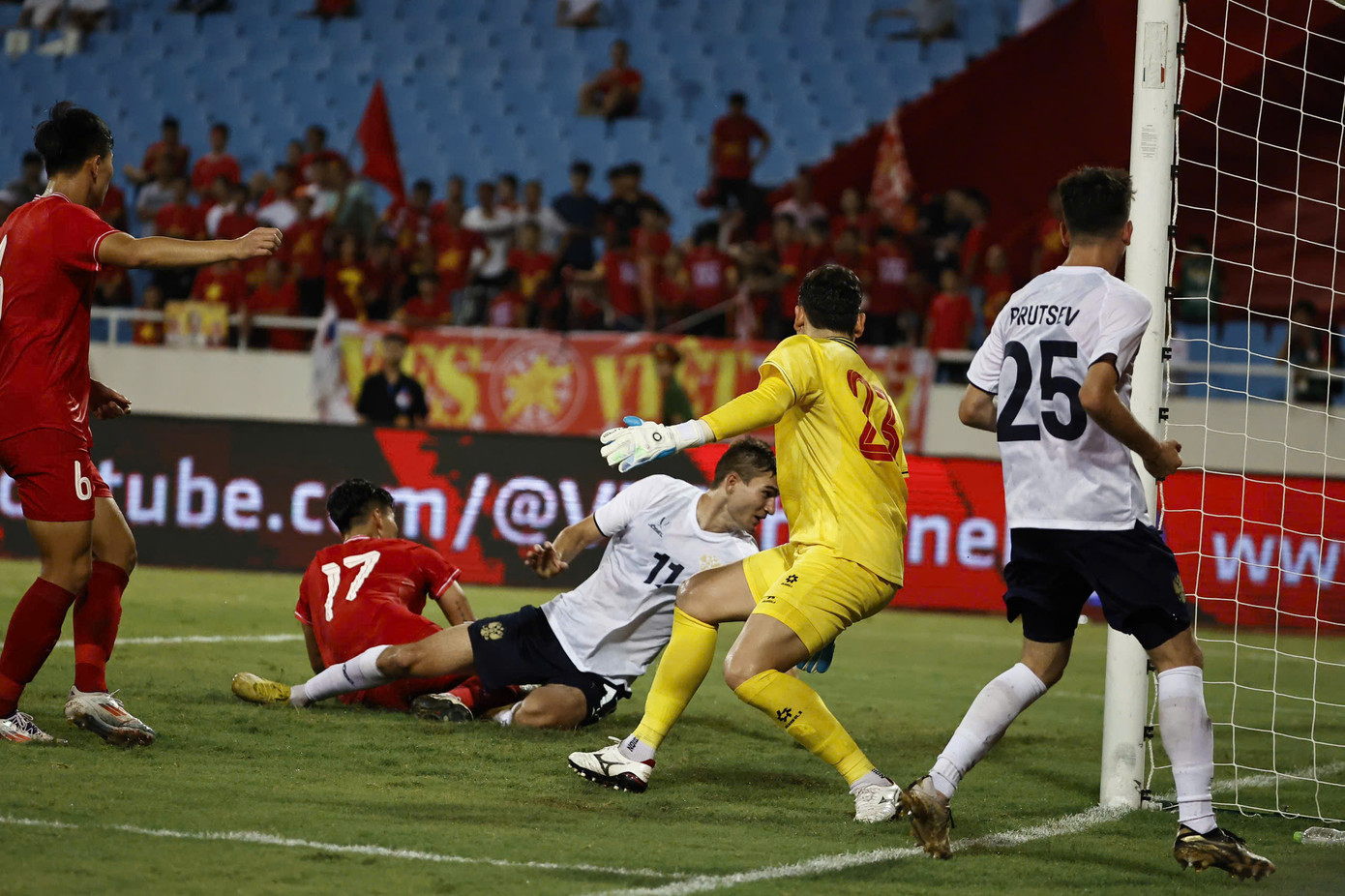 Nga thắng dễ đội tuyển Việt Nam tại Mỹ Đình ảnh 43