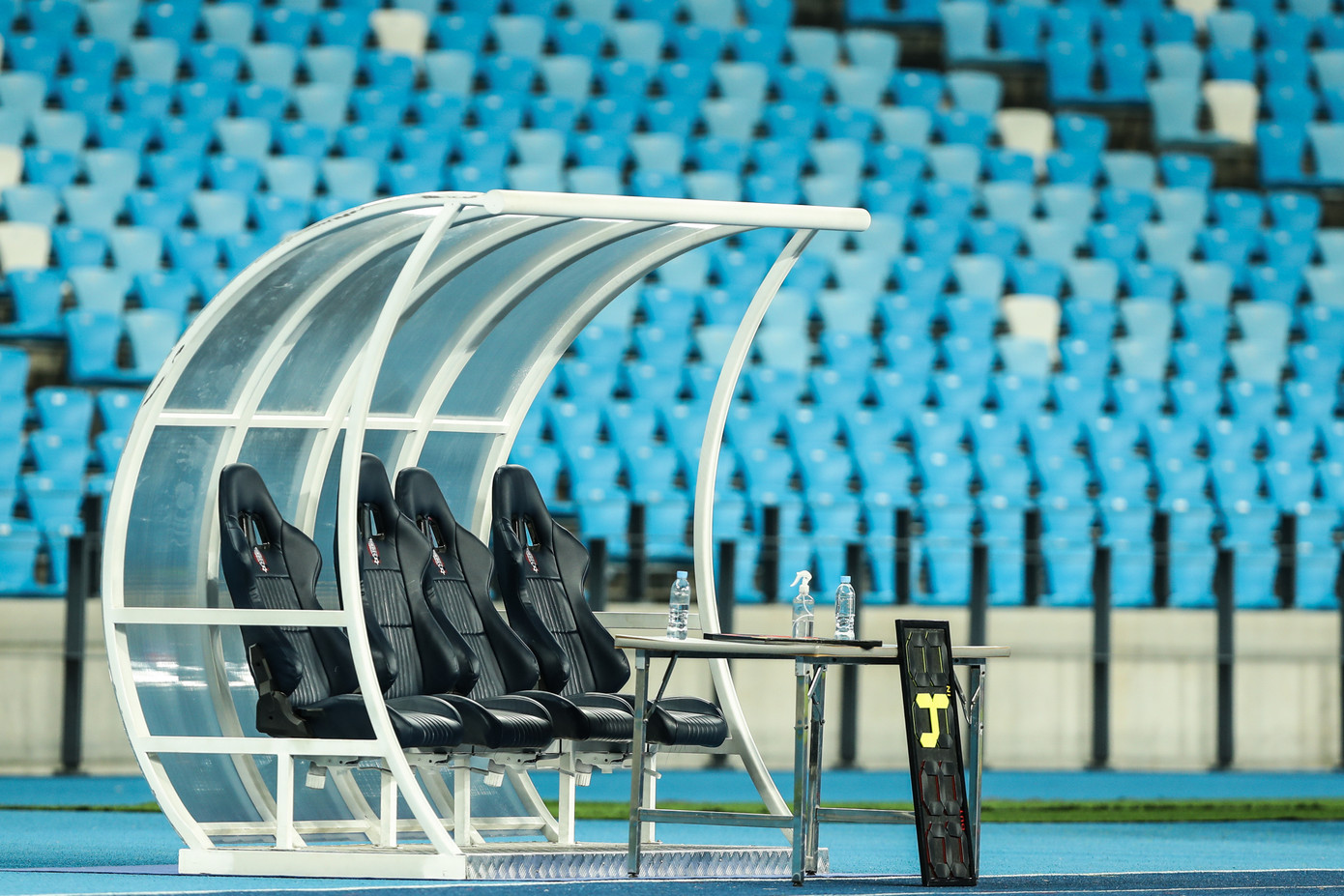 Trang thiết bị hiện đại của Morodok Techo, nơi diễn ra trận chung kết môn bóng đá nam SEA Games 32.