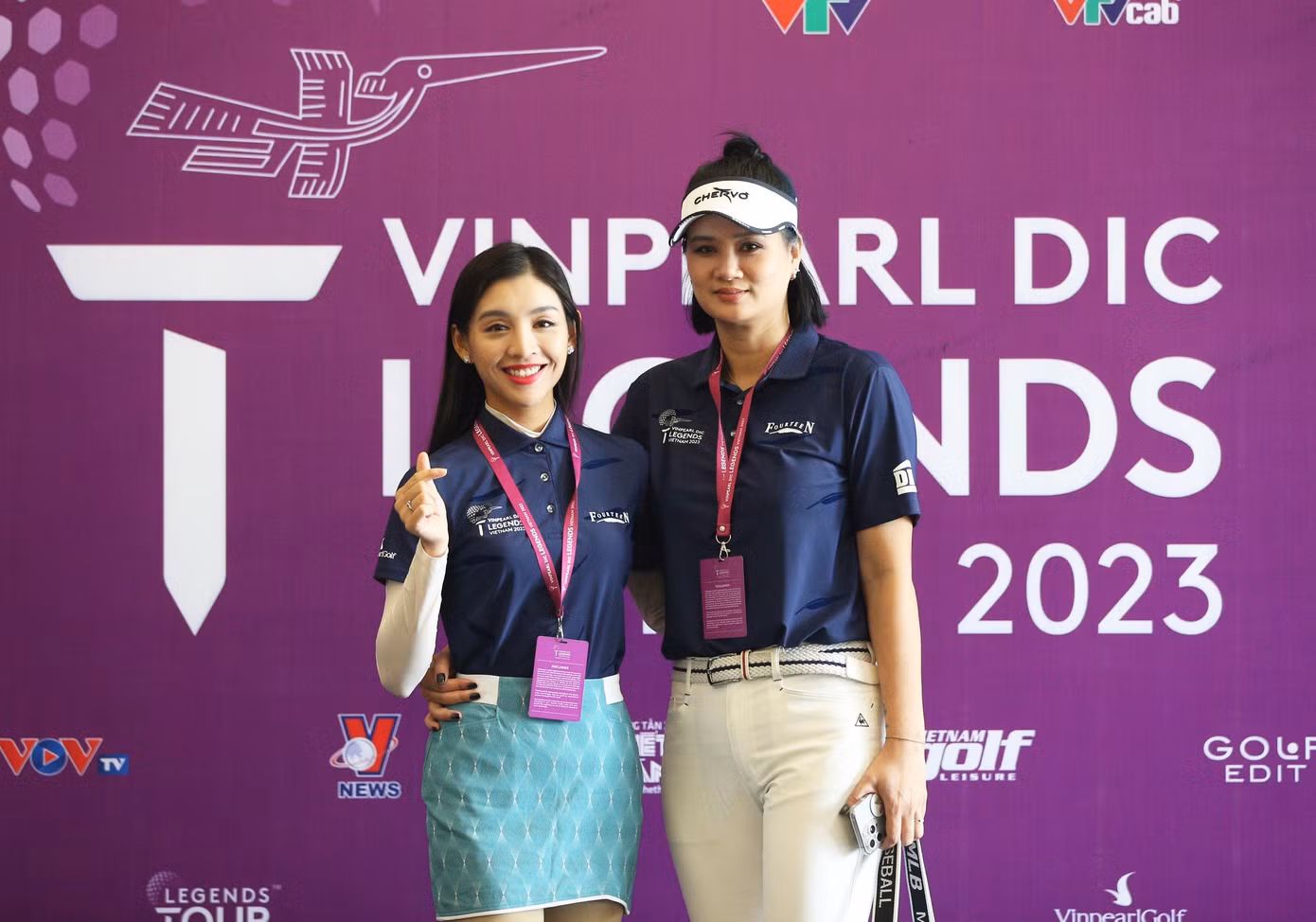 Thanh Tú và Hoa khôi bóng chuyền Kim Huệ, đại sứ của Vinpearl DIC Legends Việt Nam 2023. Thanh Tú và Hoa khôi bóng chuyền Kim Huệ, đại sứ của Vinpearl DIC Legends Việt Nam 2023.