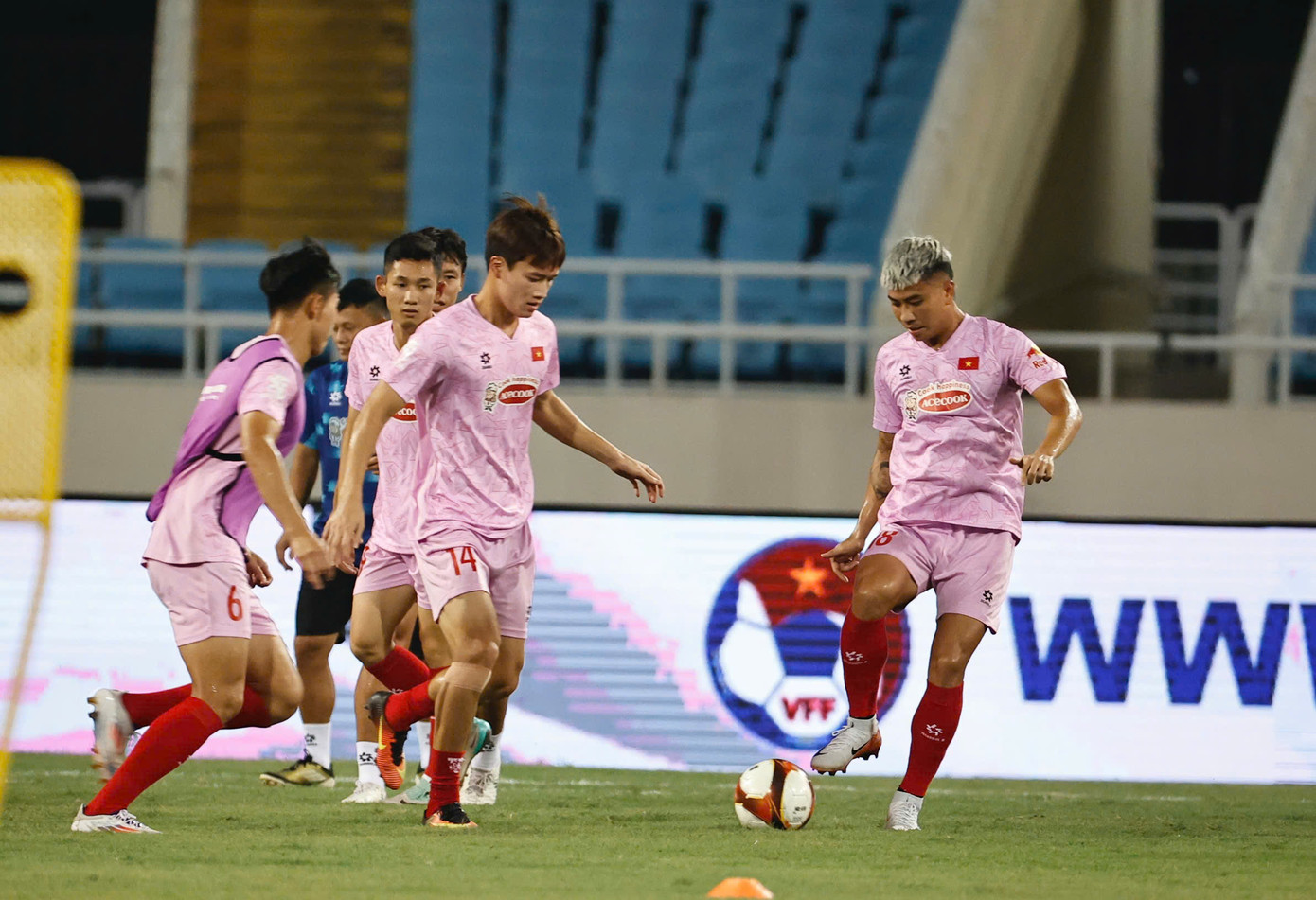 Nga thắng dễ đội tuyển Việt Nam tại Mỹ Đình ảnh 5