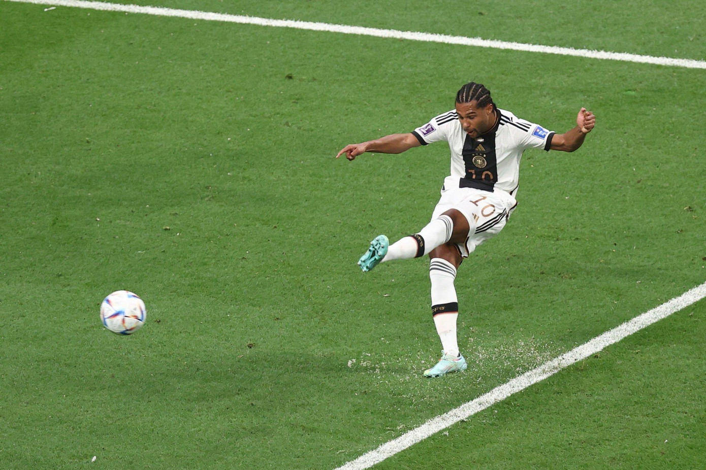 World Cup 2022: Cầm hoà Tây Ban Nha 1-1, tuyển Đức le lói hy vọng qua vòng bảng ảnh 11