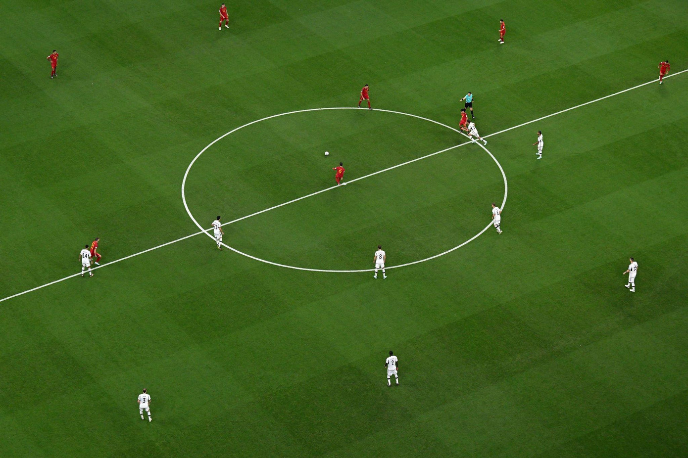 World Cup 2022: Cầm hoà Tây Ban Nha 1-1, tuyển Đức le lói hy vọng qua vòng bảng ảnh 16