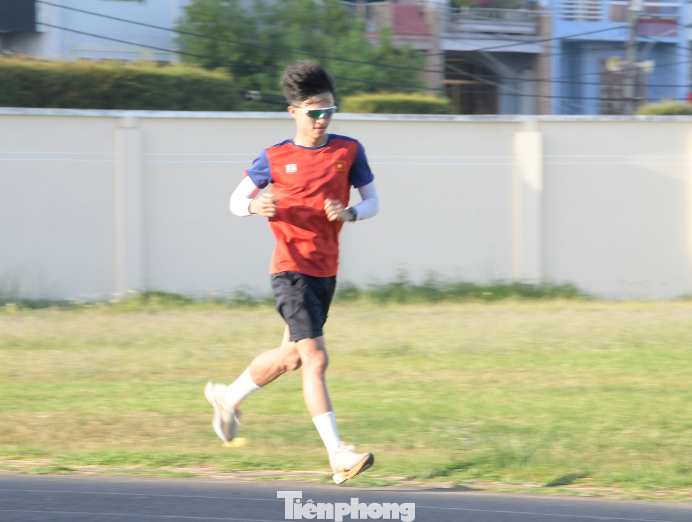 Tại Tiền Phong marathon 2024, Cường chuyển sang thi nội dung 21km.