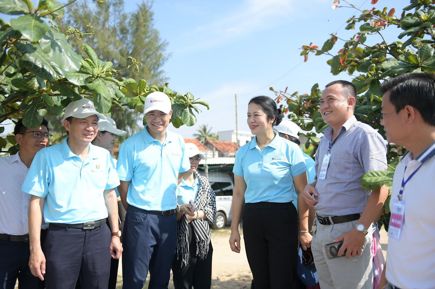 Đây là hoạt động ý nghĩa, giúp địa phương có thể đo đạc các yếu tố tác động đến chất lượng nước biển một cách liên tục và tự động, đảm bảo tính chính xác thay vì phương pháp đo thủ công truyền thống, vừa mất thời gian, tốn kém về nhân lực lẫn chi phí.