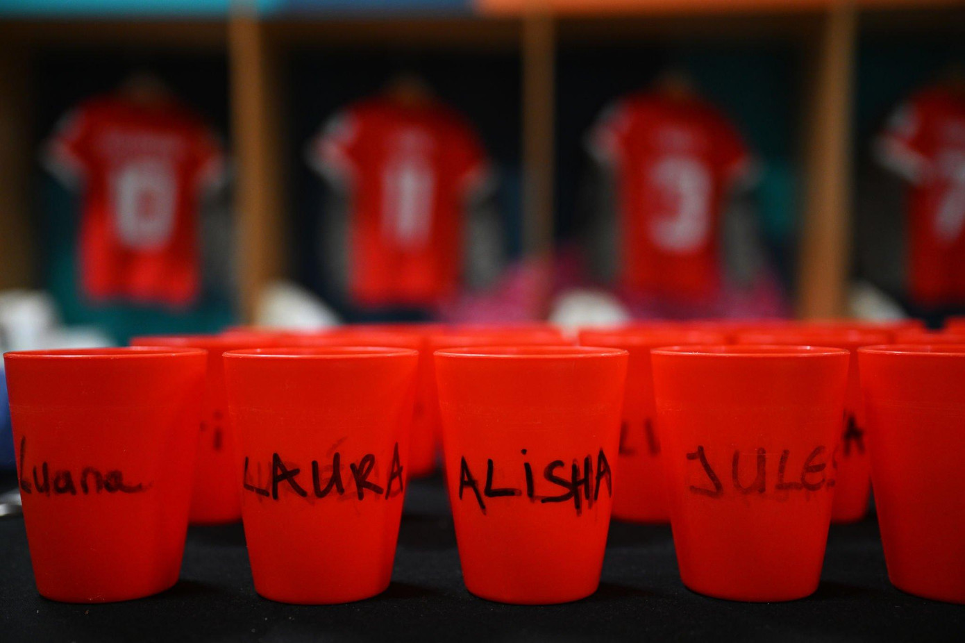 ‘Đè bẹp’ Thụy Sỹ 5-1, Tây Ban Nha lần đầu vào tứ kết World Cup ảnh 1 ‘Đè bẹp’ Thụy Sỹ 5-1, Tây Ban Nha lần đầu vào tứ kết World Cup ảnh 1