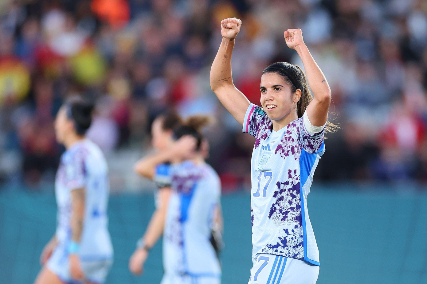 ‘Đè bẹp’ Thụy Sỹ 5-1, Tây Ban Nha lần đầu vào tứ kết World Cup ảnh 17 ‘Đè bẹp’ Thụy Sỹ 5-1, Tây Ban Nha lần đầu vào tứ kết World Cup ảnh 17