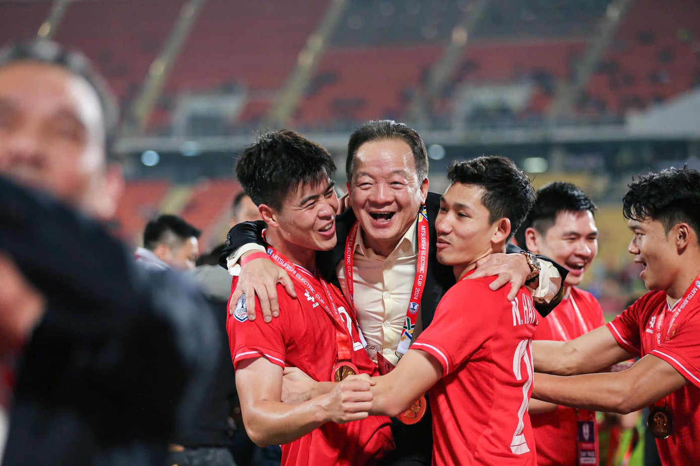 Lần đầu sau 12 năm, Hà Nội FC thua HAGL trên sân nhà ảnh 12