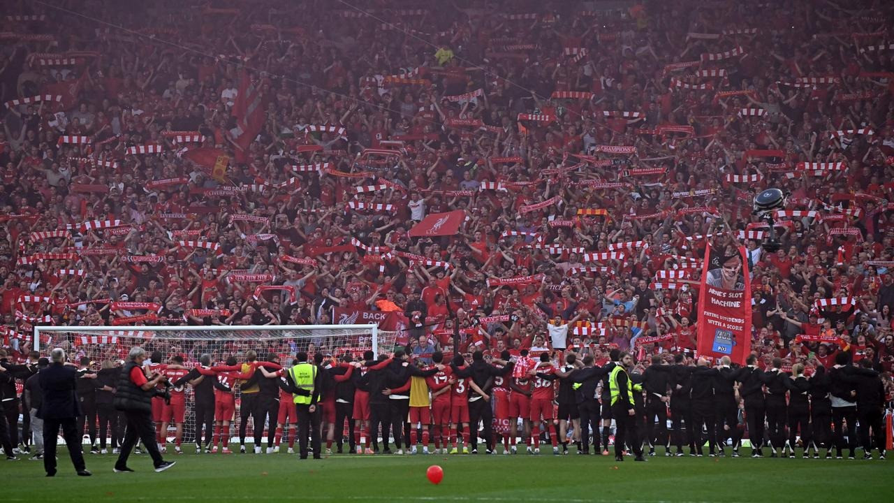 Liverpool vô địch với những nhân tố mà Klopp để lại, bao gồm ban cán sự với đội trưởng Virgil van Dijk, các đội phó Trent Alexander-Arnold, Andy Robertson, Mohamed Salah và Alisson, cũng như dàn tiền vệ mua vào mùa hè 2023. Liverpool vô địch với những nhân tố mà Klopp để lại, bao gồm ban cán sự với đội trưởng Virgil van Dijk, các đội phó Trent Alexander-Arnold, Andy Robertson, Mohamed Salah và Alisson, cũng như dàn tiền vệ mua vào mùa hè 2023.