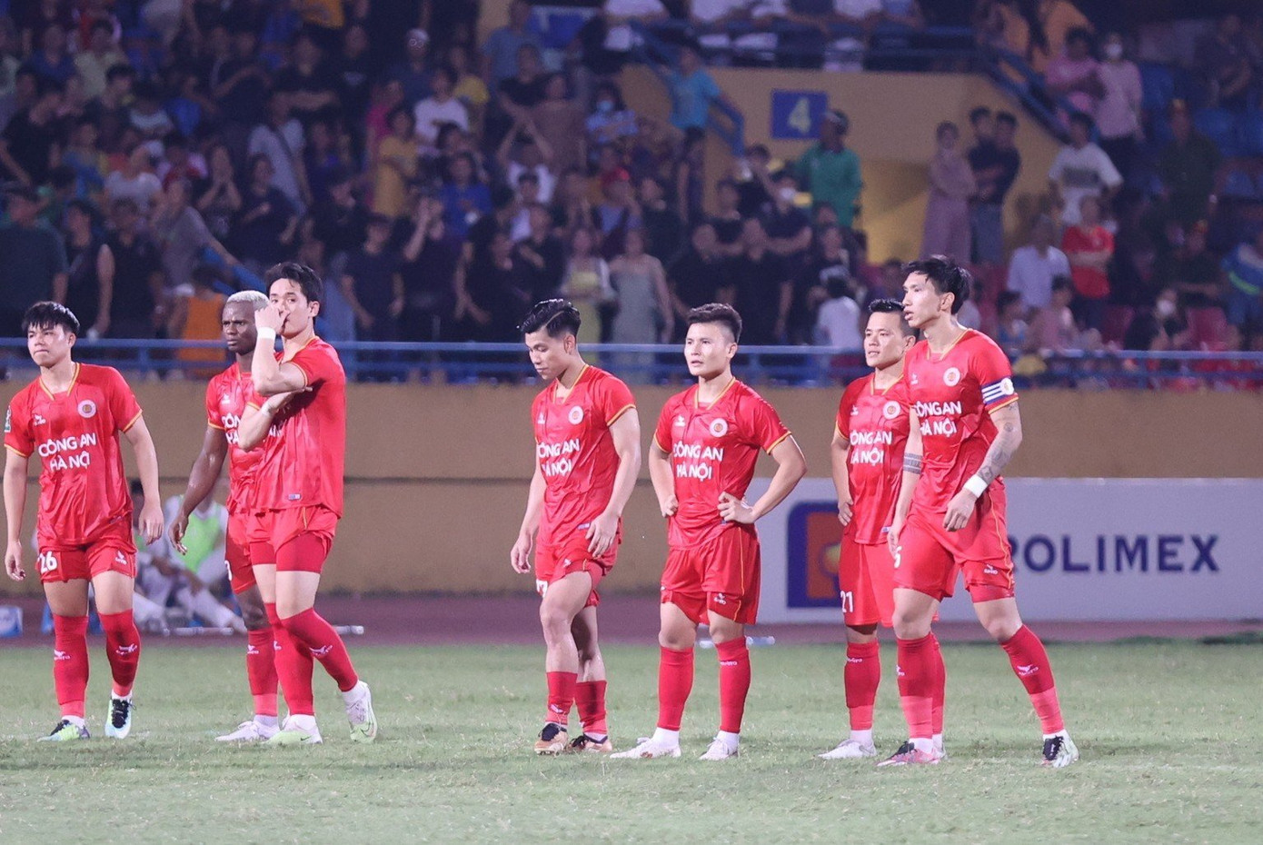 Quang Hải cũng tương tự. Trong khi trước khi có bộ đôi này, CAHN đã bất bại 10 trận liên tiếp ở mọi đấu trường, bao gồm 7 chiến thắng.