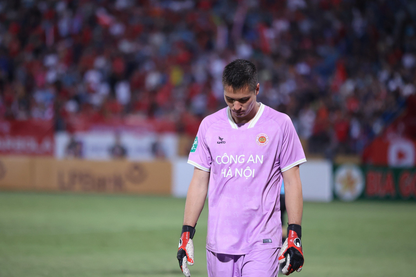 Filip Nguyễn vẫn chưa được hưởng niềm vui chiến thắng trong màu áo CAHN.