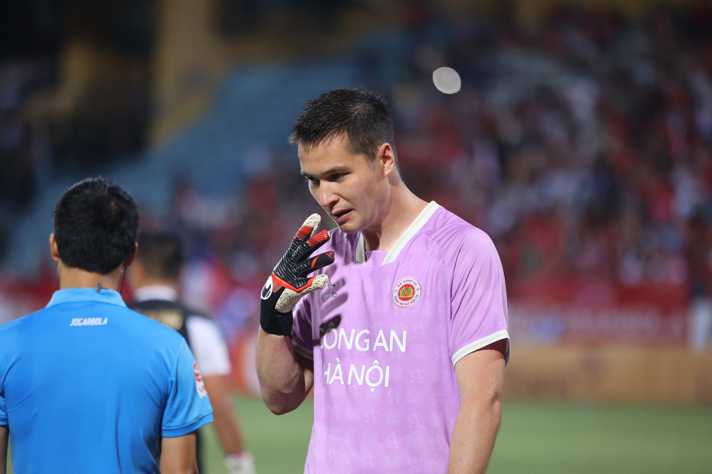 Cản phá penalty xuất sắc, thủ môn Đức Dũng đưa Nam Định vào tứ kết Cúp Quốc gia ảnh 42 Cản phá penalty xuất sắc, thủ môn Đức Dũng đưa Nam Định vào tứ kết Cúp Quốc gia ảnh 42