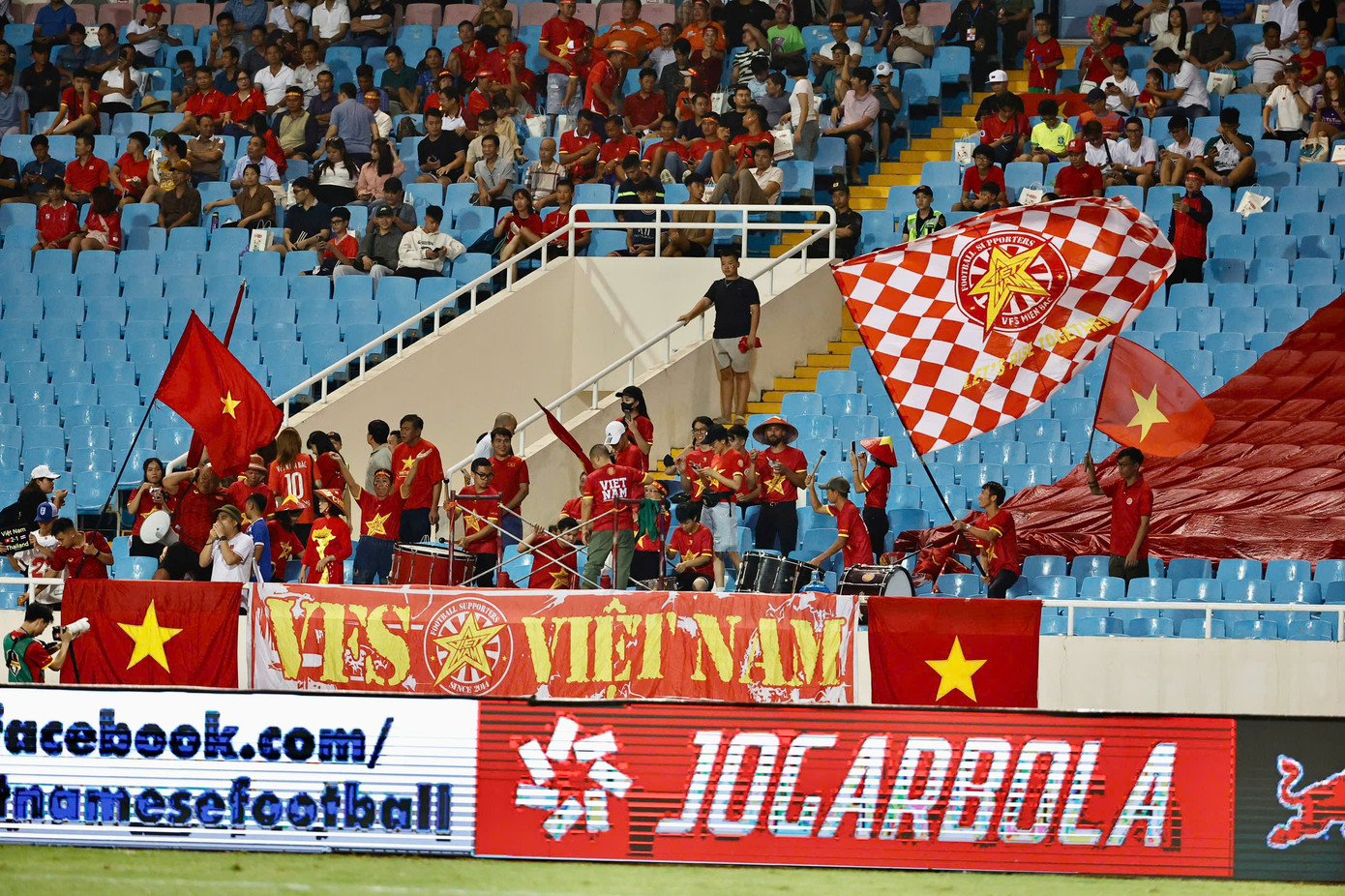 Việt Nam thua ngược Thái Lan ngay tại Mỹ Đình ảnh 22