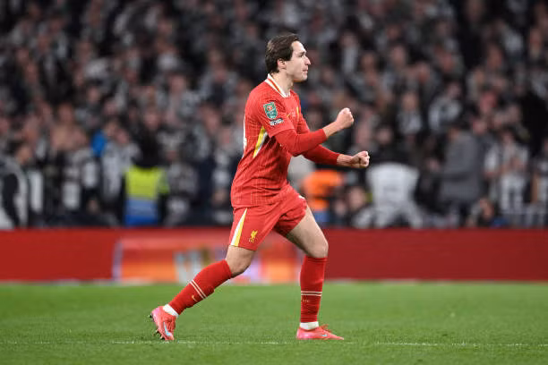 Hạ đẹp Liverpool, Newcastle vô địch League Cup, chấm dứt 70 năm không danh hiệu ảnh 28 Hạ đẹp Liverpool, Newcastle vô địch League Cup, chấm dứt 70 năm không danh hiệu ảnh 28