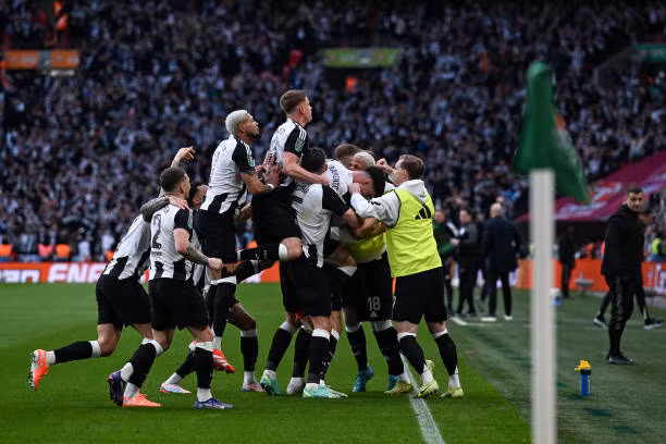 Hạ đẹp Liverpool, Newcastle vô địch League Cup, chấm dứt 70 năm không danh hiệu ảnh 35 Hạ đẹp Liverpool, Newcastle vô địch League Cup, chấm dứt 70 năm không danh hiệu ảnh 35