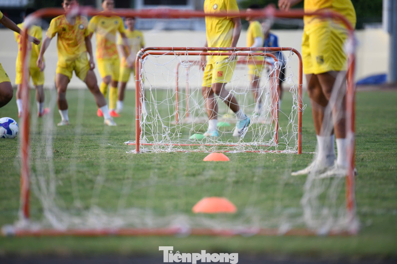 Những năm qua, Đông Á Thanh Hóa đã giới thiệu nhiều gương mặt triển vọng như Nguyễn Thái Sơn, Trịnh Xuân Hoàng hay Hà Châu Phi. Mùa giải này, nhiều cầu thủ trẻ tiếp tục được trao cơ hội thử sức tại các đấu trường mà CLB tham dự.