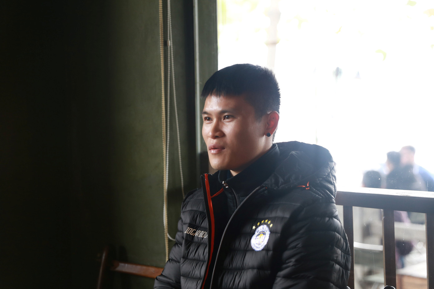 Tuấn Hải chia sẻ với báo Tiền Phong về trải nghiệm ở AFC Champions League 2023/24. Tuấn Hải chia sẻ với báo Tiền Phong về trải nghiệm ở AFC Champions League 2023/24.