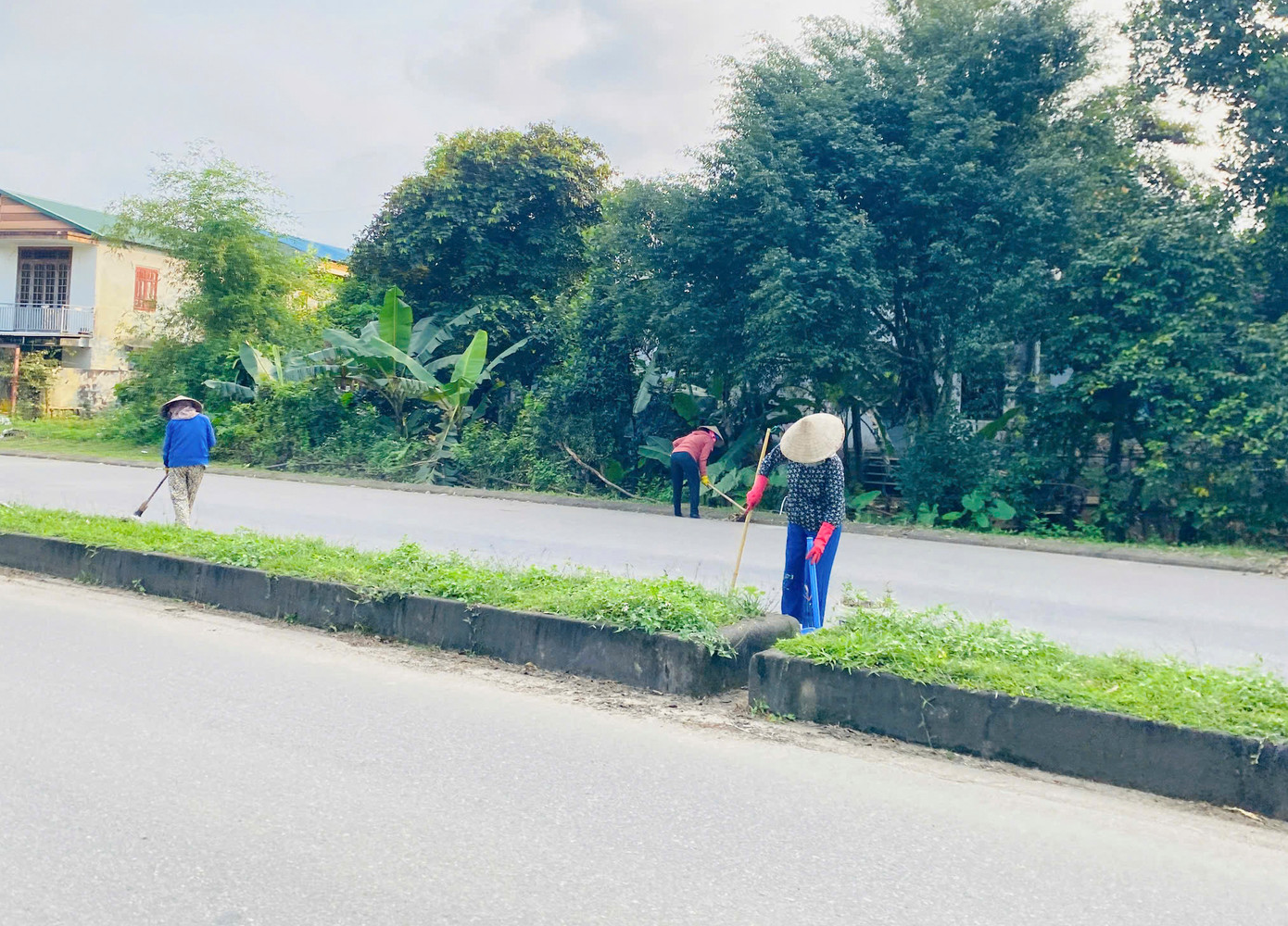 Tiền Phong Marathon 2025 tại Quảng Trị được kỳ vọng sẽ mang đến trải nghiệm tốt nhất cho các VĐV, với những cung đường tuyệt đẹp và sạch sẽ. Tiền Phong Marathon 2025 tại Quảng Trị được kỳ vọng sẽ mang đến trải nghiệm tốt nhất cho các VĐV, với những cung đường tuyệt đẹp và sạch sẽ.