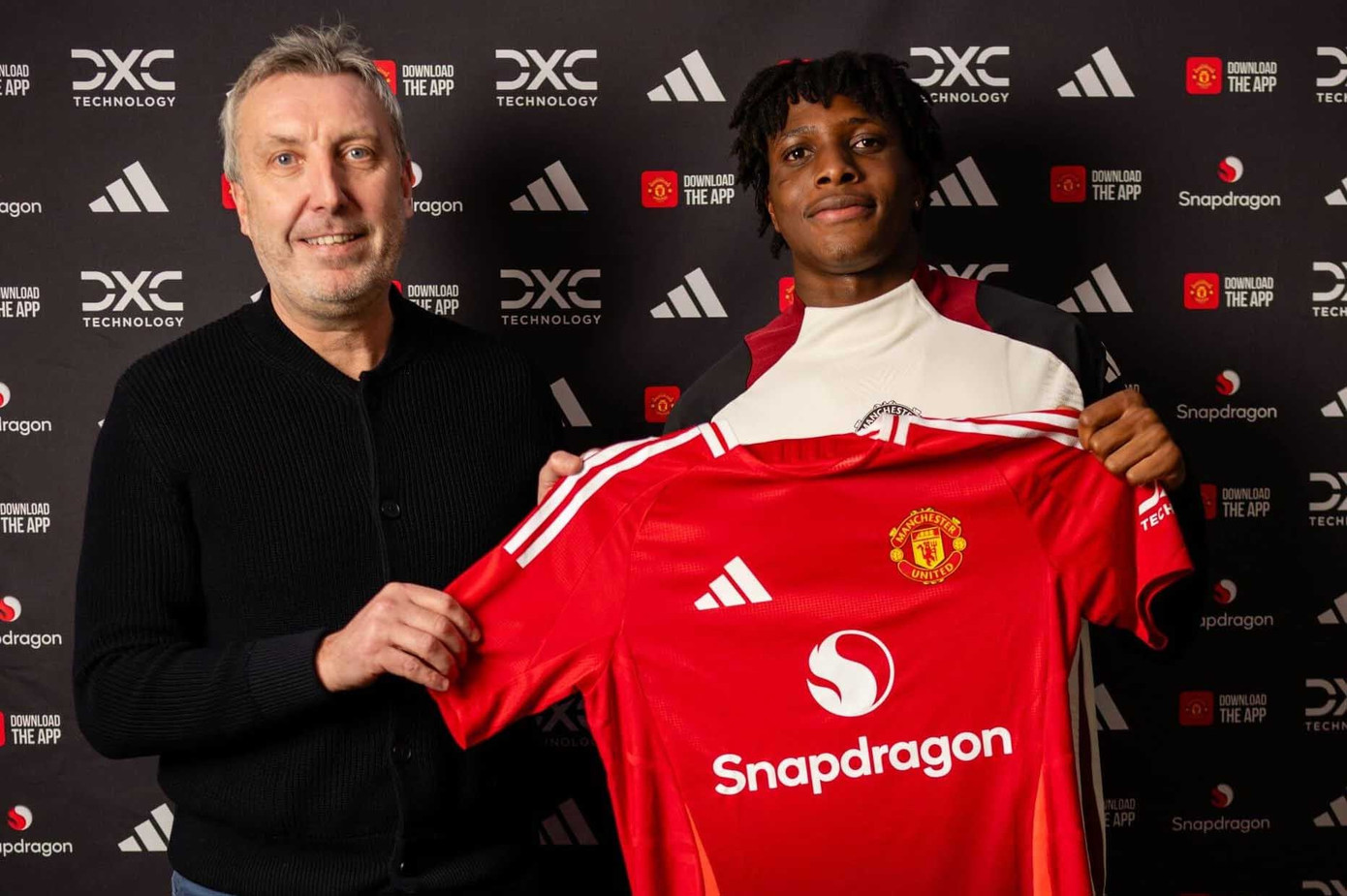 MU chỉ mất 25,1 triệu bảng để mua hậu vệ trái Patrick Dorgu.