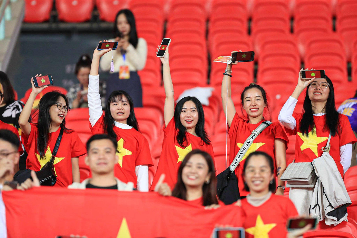 Mất 2 cầu thủ, Hà Nội FC nhận thất bại đáng tiếc 1-2 trước Wuhan Three Towns ảnh 6