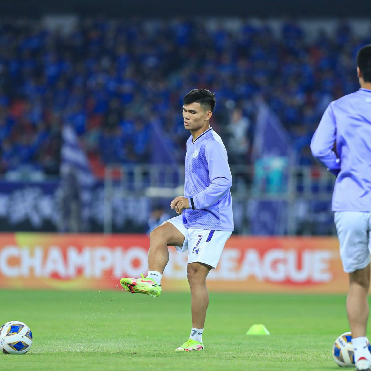 Mất 2 cầu thủ, Hà Nội FC nhận thất bại đáng tiếc 1-2 trước Wuhan Three Towns ảnh 10