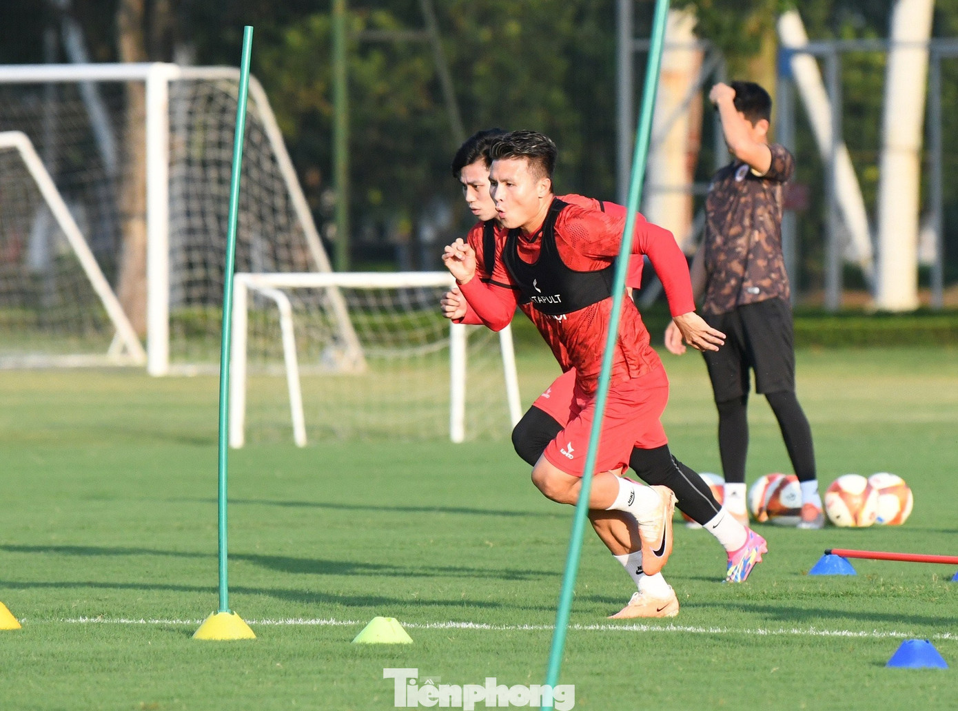 Quang Hải cũng rất khát khao ghi bàn ở Siêu cúp. Mặc dù 2 lần sở hữu danh hiệu này cùng Hà Nội FC (năm 2019, 2020) nhưng anh lại chưa một lần nổ súng trong trận Siêu cúp.