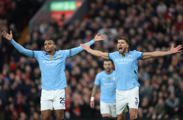 Thắng 2-0, Liverpool bứt phá, đẩy Man City vào sâu khủng hoảng ảnh 17 Thắng 2-0, Liverpool bứt phá, đẩy Man City vào sâu khủng hoảng ảnh 17