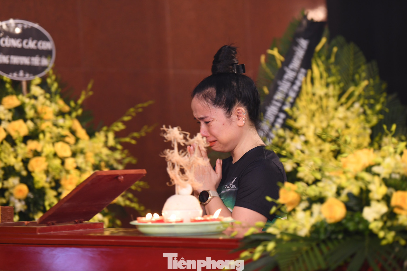 Sự ra đi của cụ Bùi Lương để lại niềm tiếc thương trong cộng đồng chạy bộ. Nhiều năm qua, bất chấp tuổi tác, ông vẫn đồng hành, hướng dẫn và thúc đẩy niềm đam mê chạy bộ với các VĐV phong trào. Sự ra đi của cụ Bùi Lương để lại niềm tiếc thương trong cộng đồng chạy bộ. Nhiều năm qua, bất chấp tuổi tác, ông vẫn đồng hành, hướng dẫn và thúc đẩy niềm đam mê chạy bộ với các VĐV phong trào.