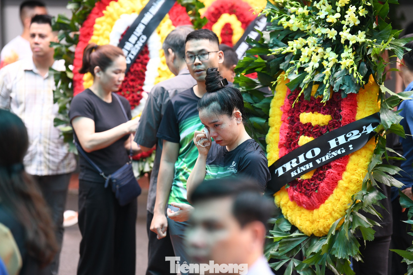 Sự ra đi của cụ Bùi Lương để lại niềm tiếc thương trong cộng đồng chạy bộ. Nhiều năm qua, bất chấp tuổi tác, ông vẫn đồng hành, hướng dẫn và thúc đẩy niềm đam mê chạy bộ với các VĐV phong trào. Sự ra đi của cụ Bùi Lương để lại niềm tiếc thương trong cộng đồng chạy bộ. Nhiều năm qua, bất chấp tuổi tác, ông vẫn đồng hành, hướng dẫn và thúc đẩy niềm đam mê chạy bộ với các VĐV phong trào.