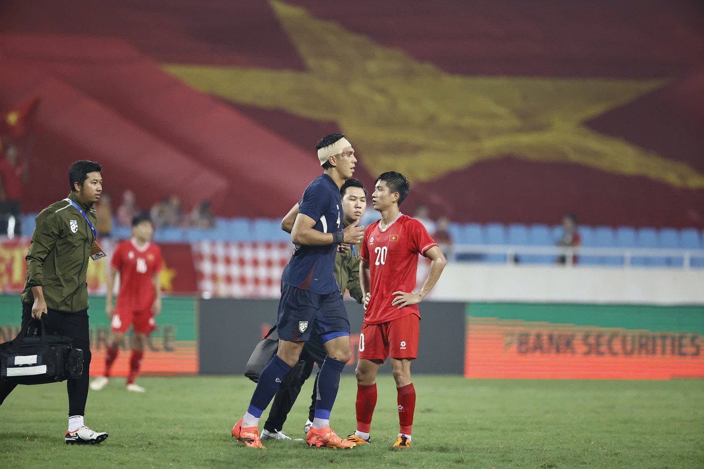 Việt Nam thua ngược Thái Lan ngay tại Mỹ Đình ảnh 58