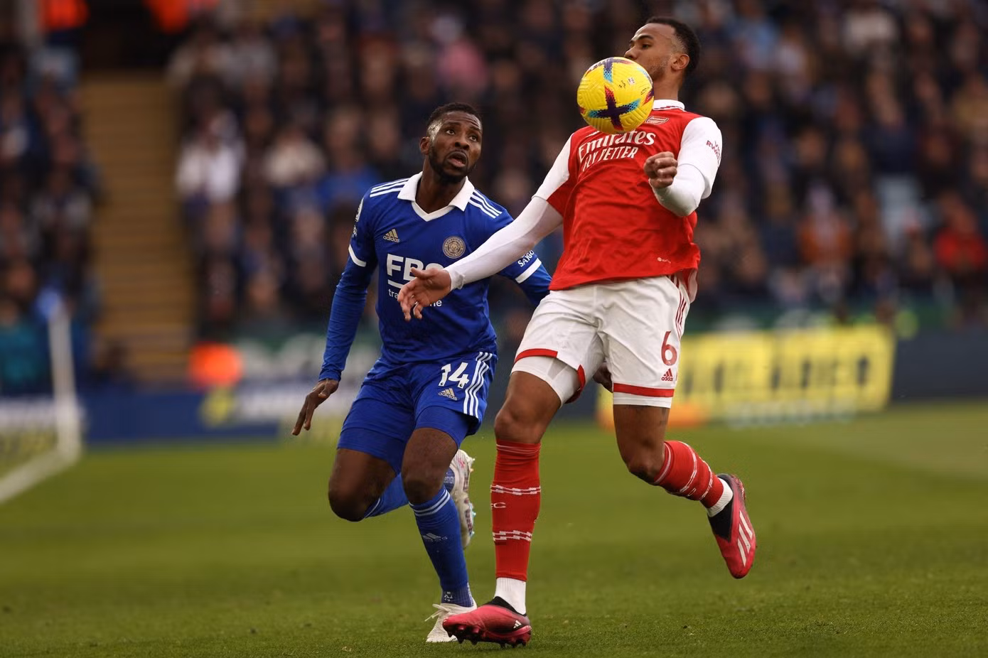 Thắng tối thiểu Leicester, Arsenal xây chắc ngôi đầu Ngoại hạng Anh ảnh 10 Thắng tối thiểu Leicester, Arsenal xây chắc ngôi đầu Ngoại hạng Anh ảnh 10