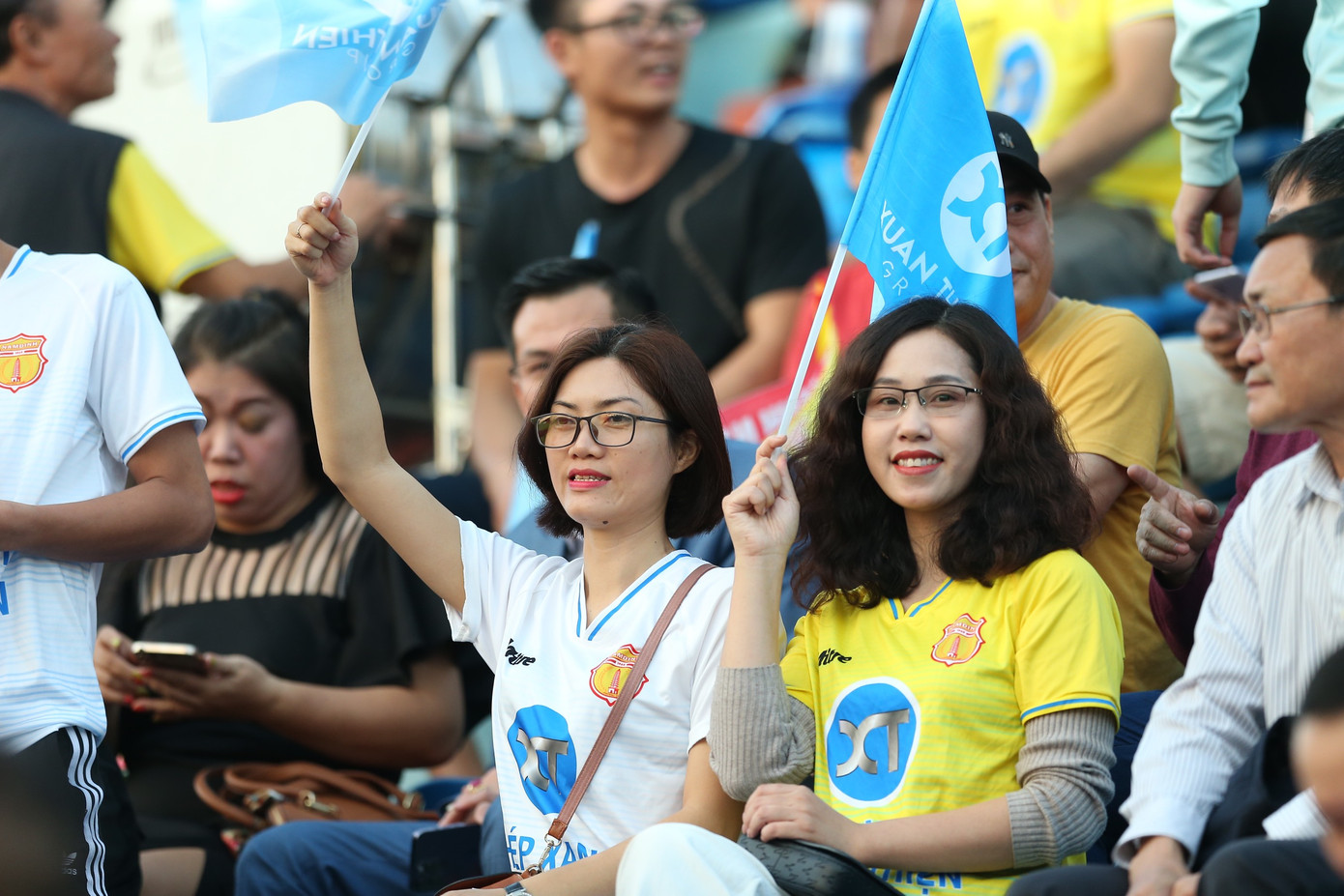 Cầm hoà CAHN, Nam Định vững ngôi đầu V-League ảnh 3