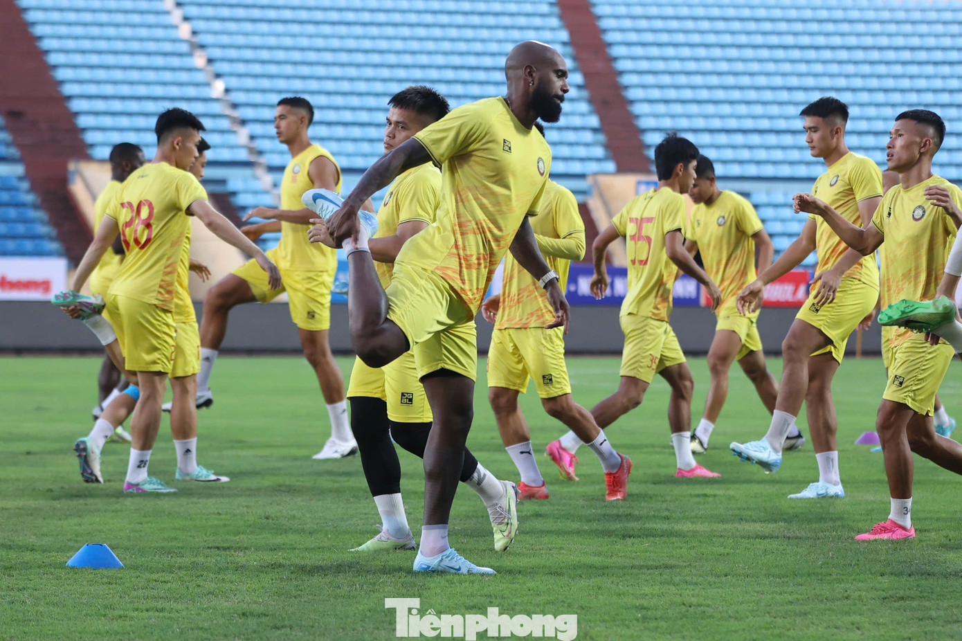 Tinh thần chiến binh là một trong những yếu tố làm nên bản sắc của đội bóng xứ Thanh. Và HLV Popov hy vọng các học trò sẽ phát huy phẩm chất này ở trận Siêu Cúp bóng đá Quốc gia 2023/2024.