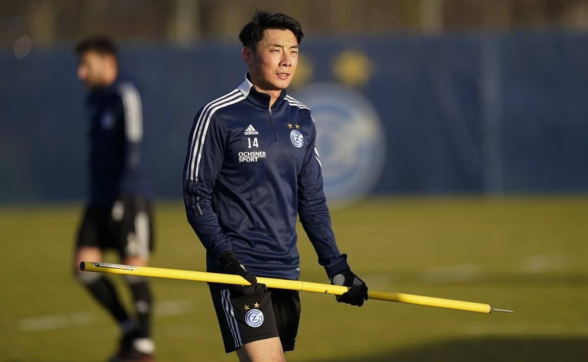 Những hình ảnh của Li Lei tại Grasshopper. (Ảnh: Sohu)