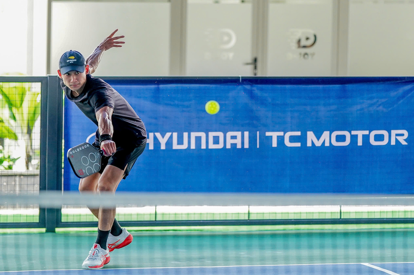 Sau Lễ khai mạc được tổ chức long trọng, các trận đấu sôi nổi của Giải Pickleball Việt Nam - Cúp Hyundai Thành Công 2025 đã diễn ra trên khắp 16 sân đấu của cụm sân Pickleball D-JOY.