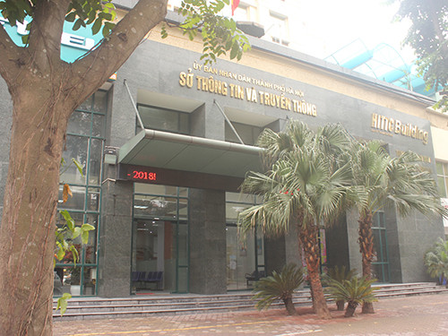 Dư luận đang xôn xao về bản kê khai tài sản tăng thêm năm 2012 của một cán bộ Sở Thông tin - Truyền thông Hà Nội. Ảnh: Đỗ Du