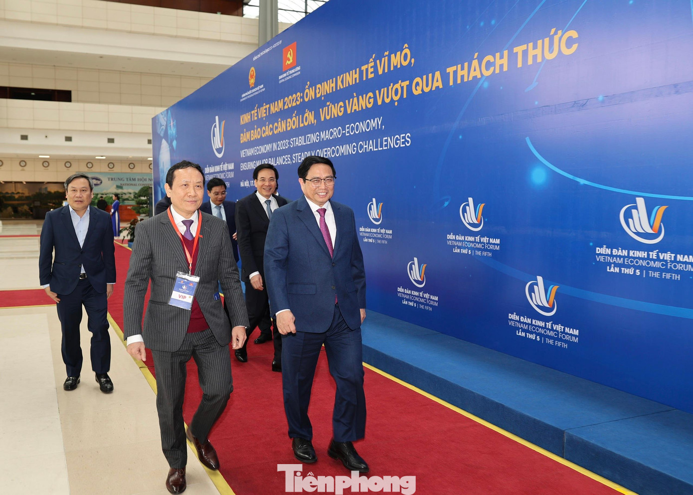 Thủ tướng Phạm Minh Chính tới dự Diễn đàn Kinh tế Việt Nam 2023 (Ảnh: Như Ý).
