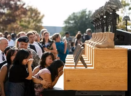 Vụ xả súng ở Fort Hood khiến 13 người thiệt mạng