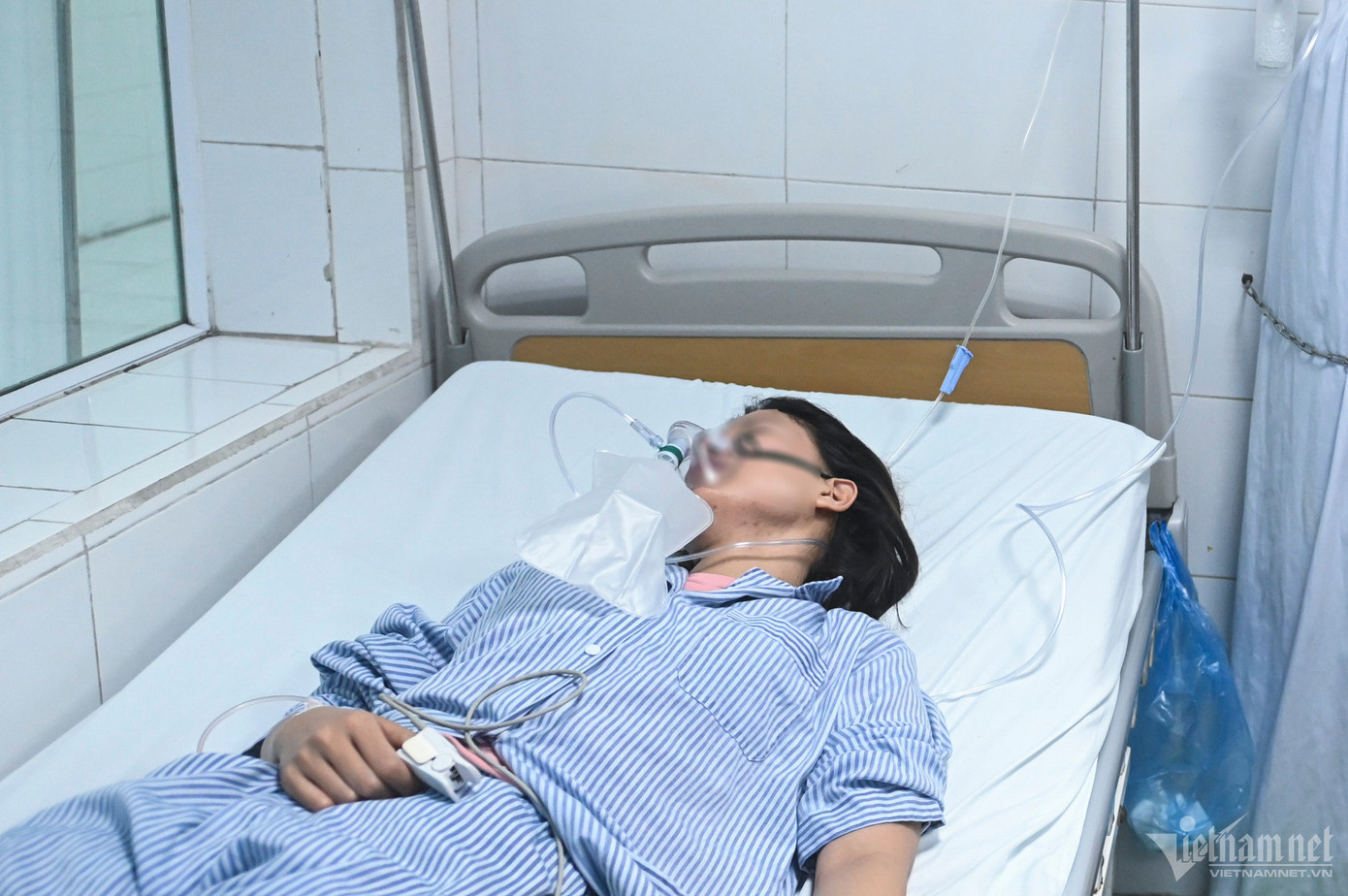 Bệnh nhân được điều trị tại Bệnh viện Giao thông Vận tải Hà Nội. Ảnh: Thạch Thảo. Bệnh nhân được điều trị tại Bệnh viện Giao thông Vận tải Hà Nội. Ảnh: Thạch Thảo.