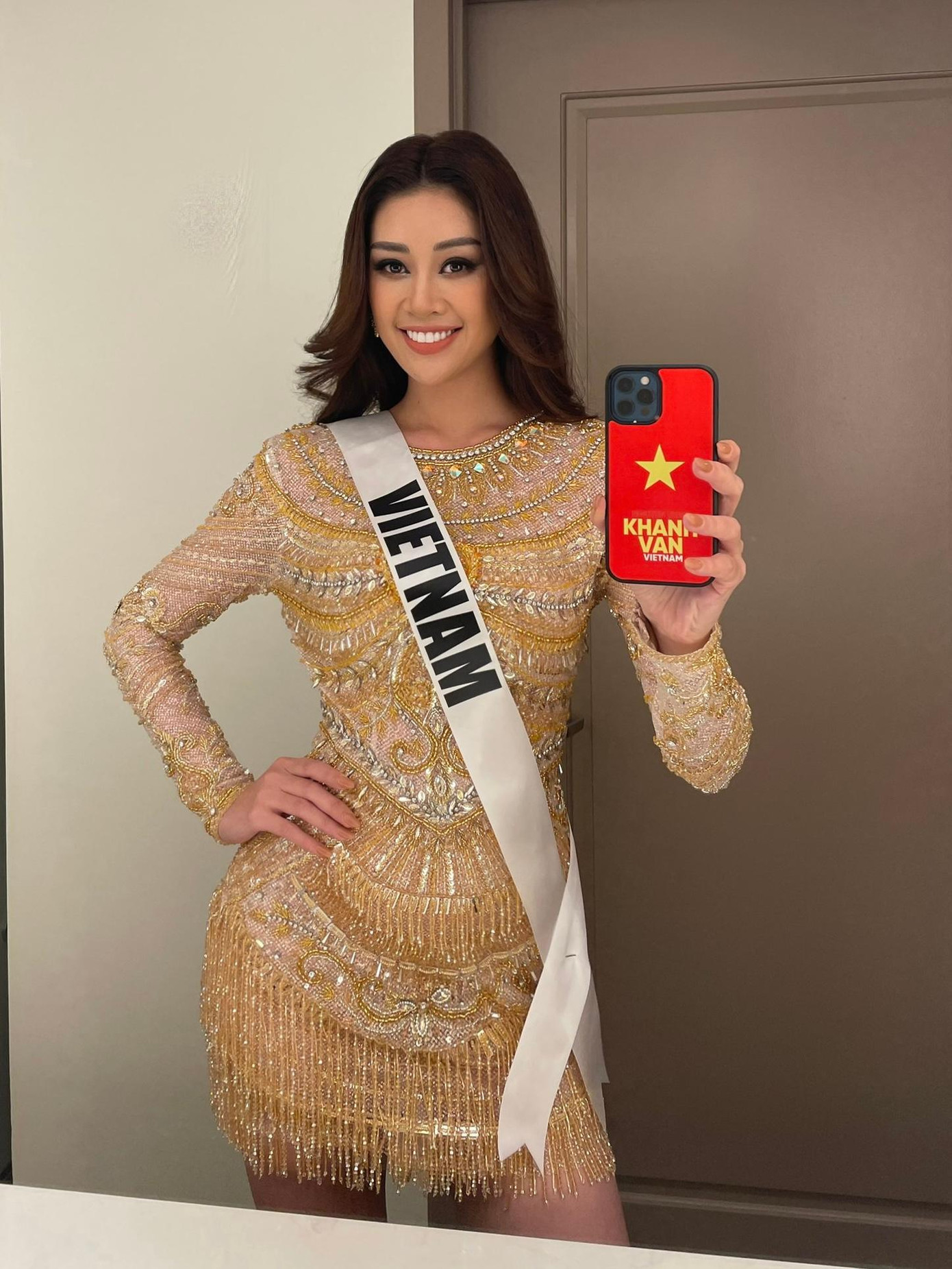 Những hình ảnh của cô tại cuộc thi năm nay luôn được các fans chờ đón và cập nhật mỗi ngày trên các diễn đàn sắc đẹp.