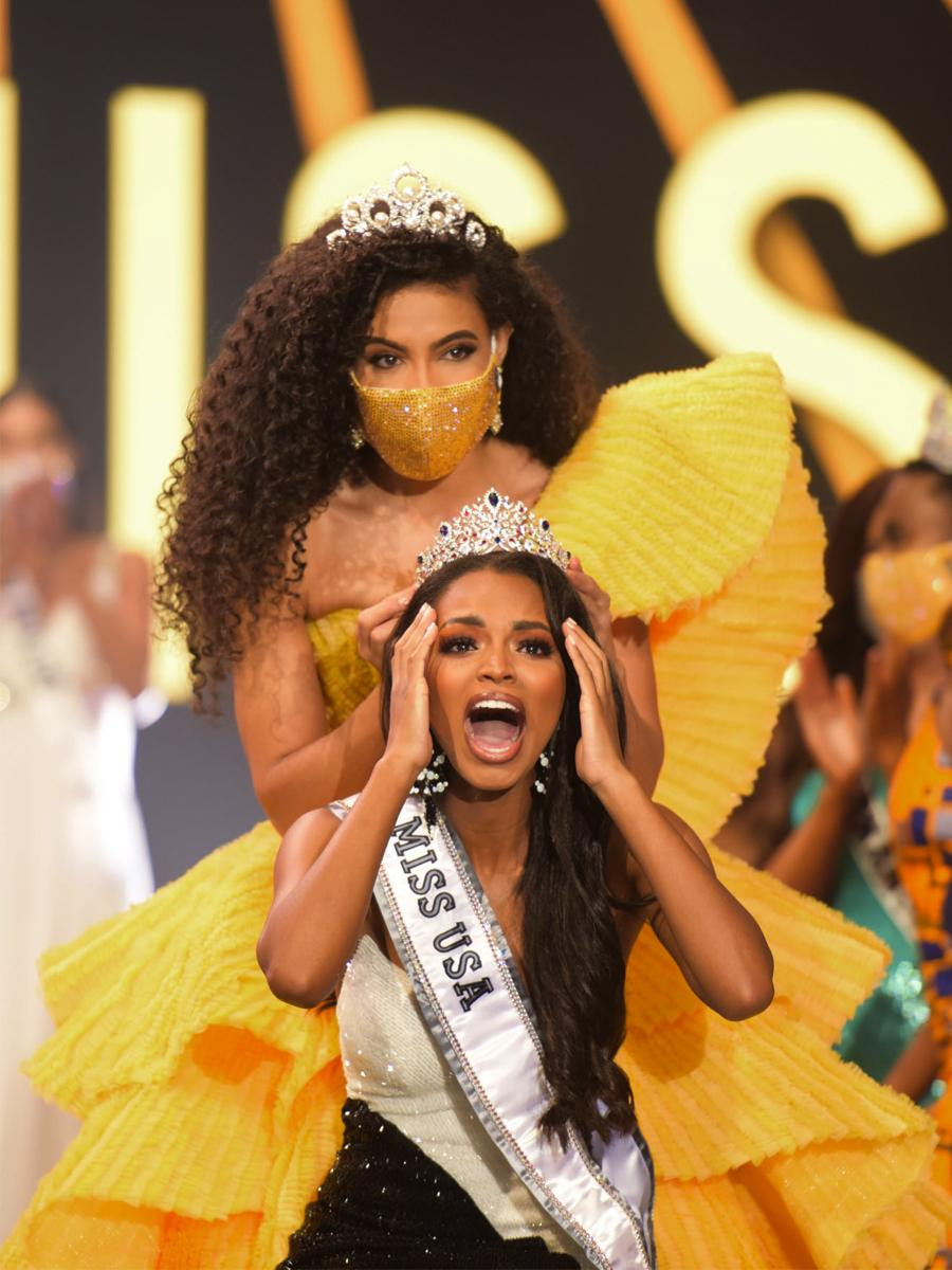 Người đẹp Asya Branch, năm nay 23 tuổi, là đại diện của bang Mississippi tại cuộc thi Hoa hậu Mỹ 2020.