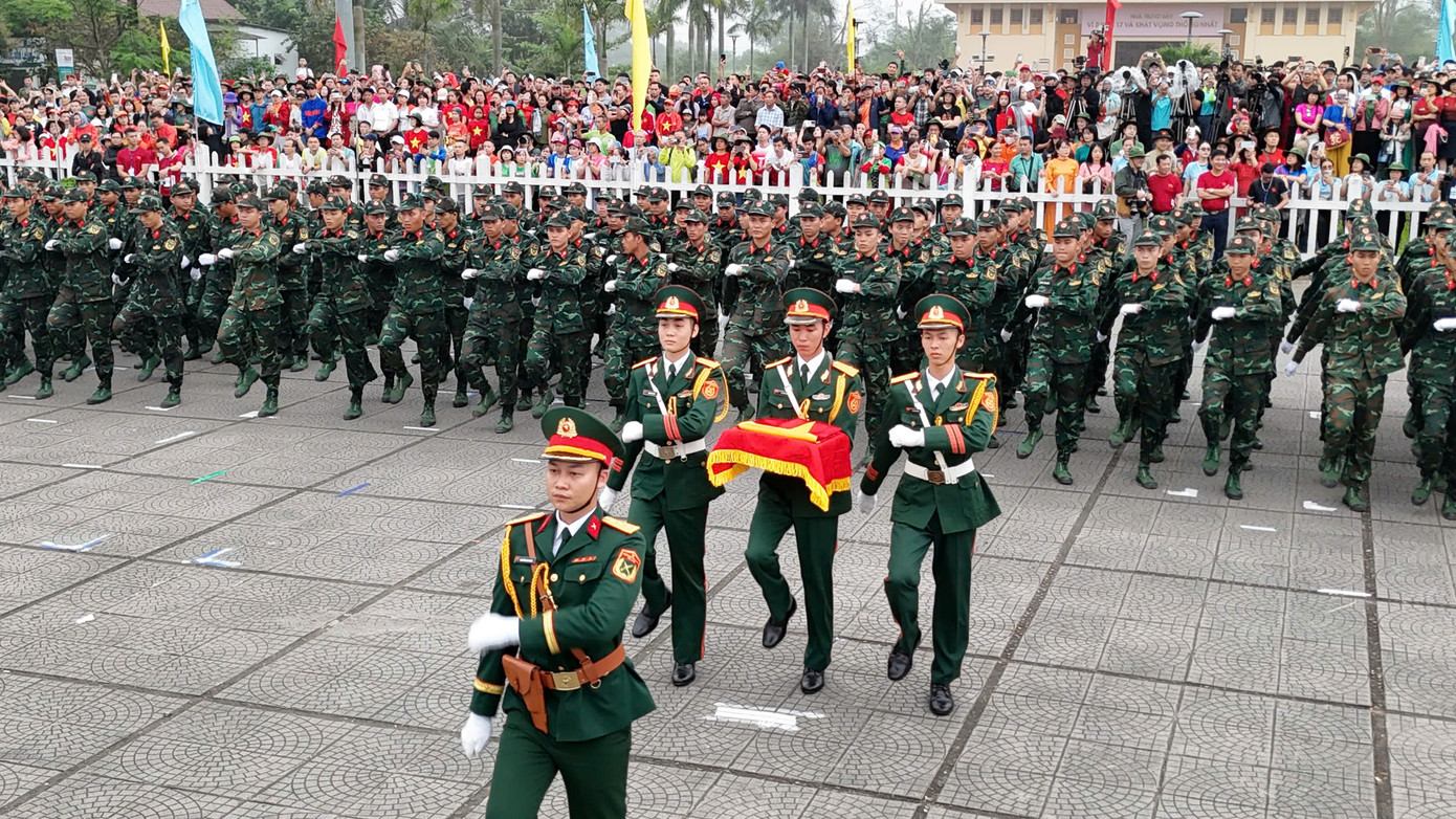 Lễ Thượng cờ Tổ quốc bên Đôi bờ Hiền Lương - Bến Hải ảnh 14