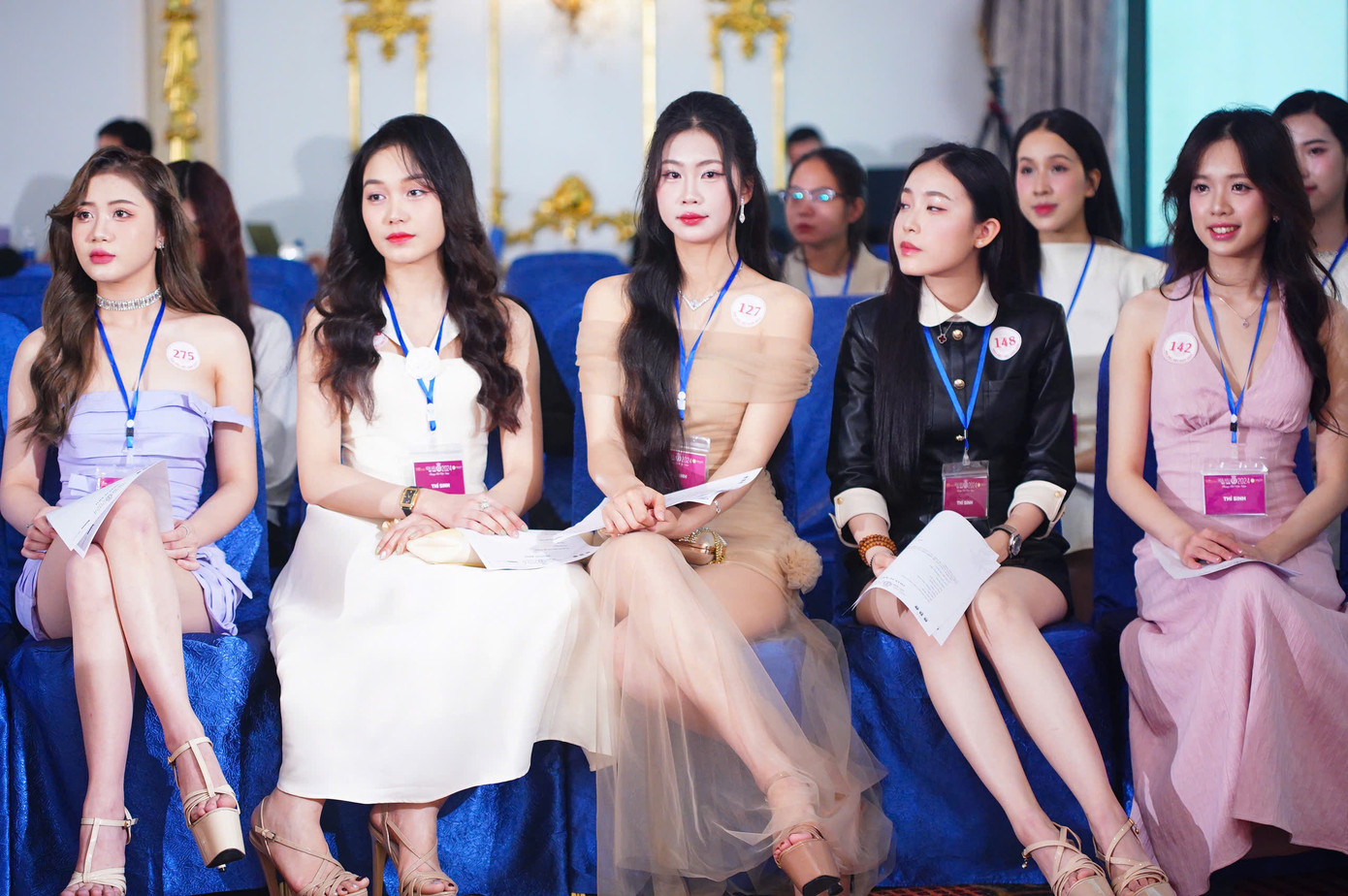 Sơ khảo khu vực phía Bắc: Ngày sắc đẹp và trí tuệ Việt Nam tỏa sáng ảnh 16 Sơ khảo khu vực phía Bắc: Ngày sắc đẹp và trí tuệ Việt Nam tỏa sáng ảnh 16