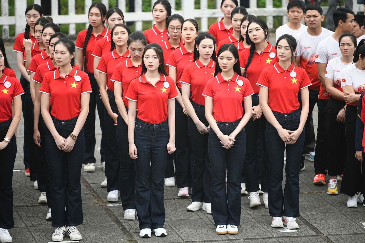 Lễ Thượng cờ Tổ quốc bên Đôi bờ Hiền Lương - Bến Hải ảnh 18