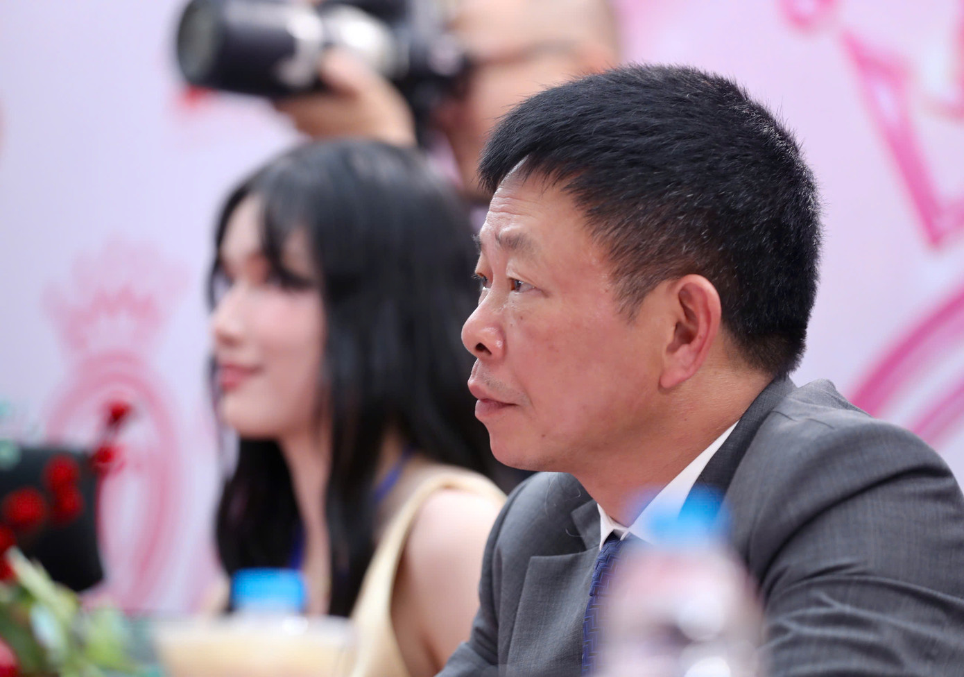 Sơ khảo Hoa hậu Việt Nam: Nghiêm túc, công tâm để chọn những thí sinh xứng đáng nhất ảnh 49