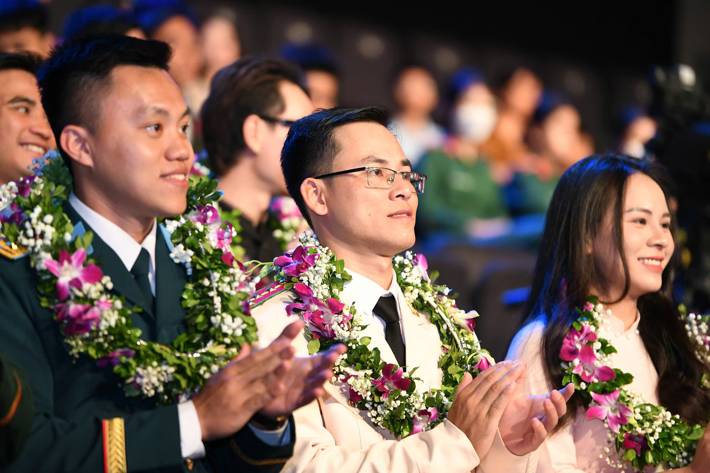 Các Gương mặt trẻ Việt Nam tiêu biểu và triển vọng năm 2024 tại trường quay S14, Đài Truyền hình Việt Nam. Các Gương mặt trẻ Việt Nam tiêu biểu và triển vọng năm 2024 tại trường quay S14, Đài Truyền hình Việt Nam.