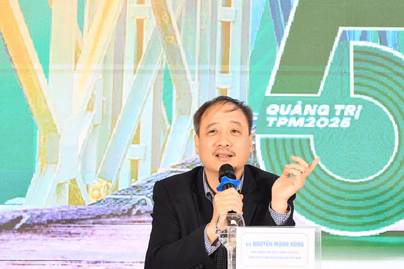 Ông Nguyễn Mạnh Hùng - Phó Trưởng phòng Thể thao thành tích cao 1, Tổng Thư ký Liên đoàn Điền kinh Việt Nam.