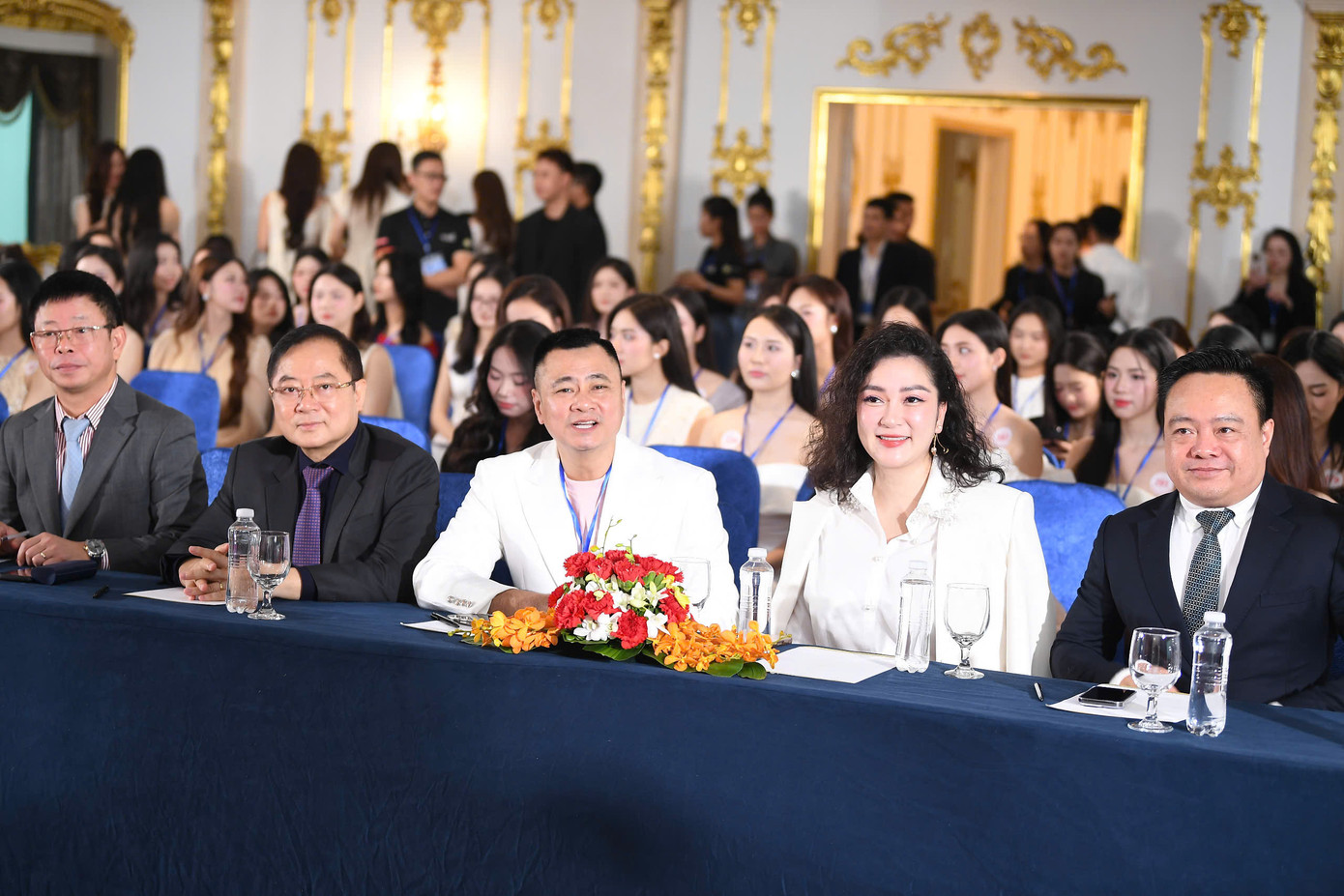 Các thành viên Ban Tổ chức, Ban Giám khảo, Ban Cố vấn cuộc thi Hoa hậu Việt Nam năm 2024. Các thành viên Ban Tổ chức, Ban Giám khảo, Ban Cố vấn cuộc thi Hoa hậu Việt Nam năm 2024.