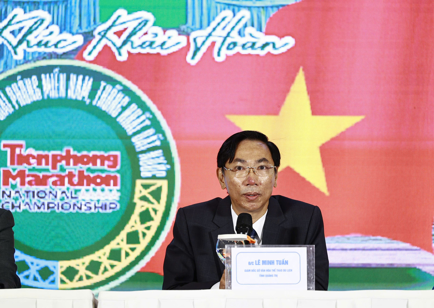 Ông Lê Minh Tuấn - Giám đốc Sở Văn hóa, Thể thao và Du lịch tỉnh Quảng Trị. Ông Lê Minh Tuấn - Giám đốc Sở Văn hóa, Thể thao và Du lịch tỉnh Quảng Trị.