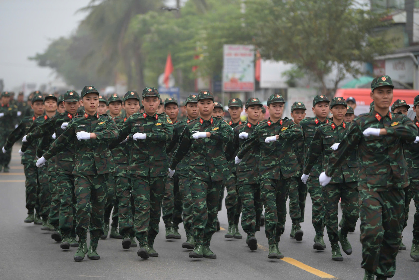 Lễ Thượng cờ Tổ quốc bên Đôi bờ Hiền Lương - Bến Hải ảnh 11